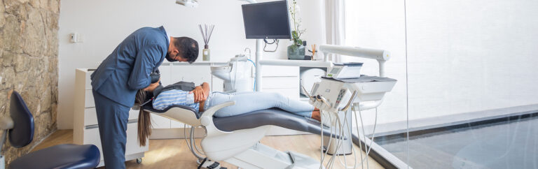 Everything you need to know about a dead tooth.