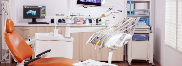 Everything you need to know about jaw paindonec.