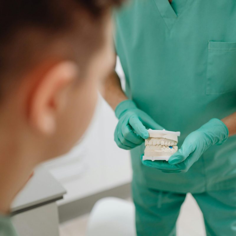 pexels-karola-g-6627328